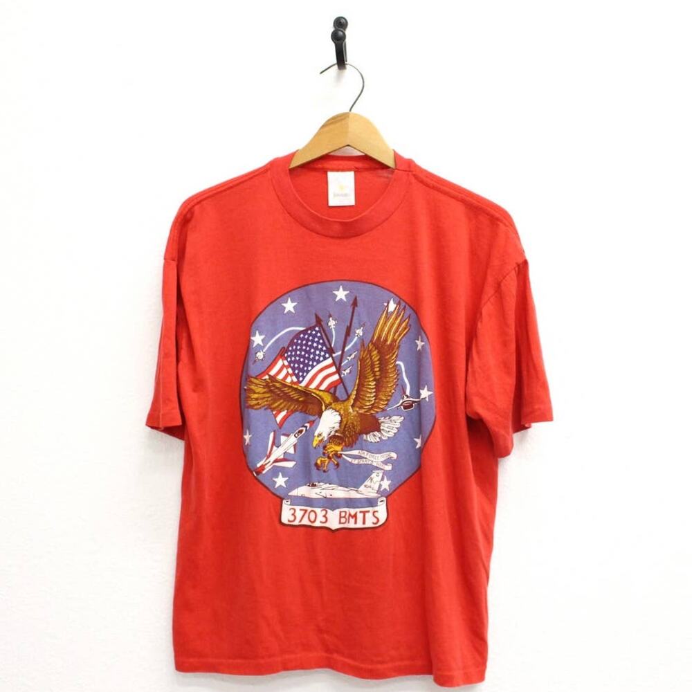 Vintage Air Force Pride Basic Military Training Squadron T Shirt Large